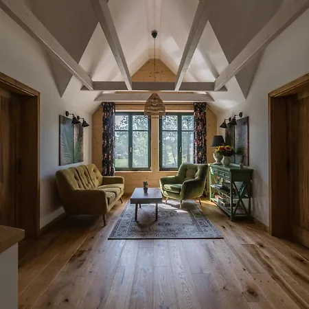 Zielona Jablonka Villa