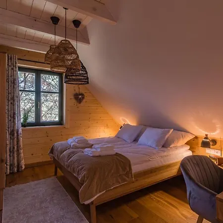 Zielona Jablonka Villa